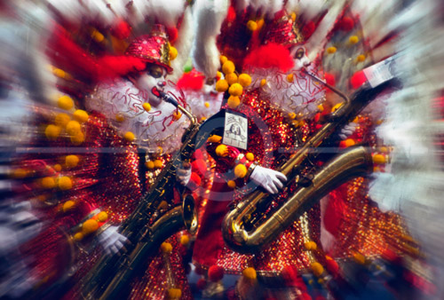 HD_P-40 - Members of Greater Overbrook String Band performing on Broad Street during 1990 Mummers Parade.