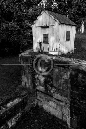 HD_STBW-92 - C&O Canal Lock 50 with the lockkeeper's shanty, to look out for boats approaching. One of the locks located in the 4 Locks area of the canal.