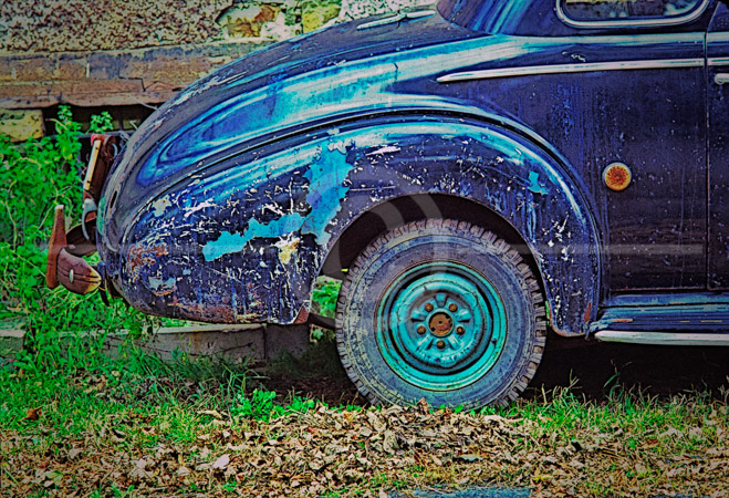 HD_STC-95 - Old car parked near farm house, New Hope PA